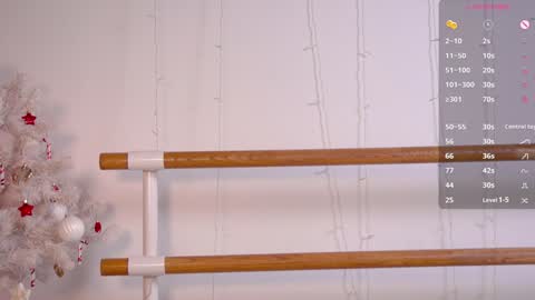 Snapshot of kisskiss_muah chatting on 12.22.24 Kate online show from 12.22.24