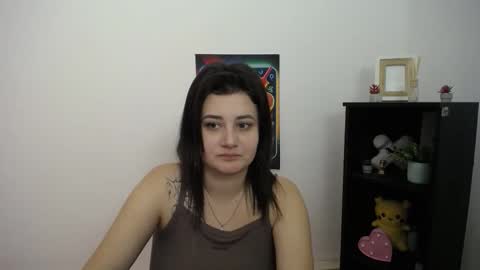 Snapshot of kissleoxx chatting on 09.21.25 kissleoxx online show from 09.21.25