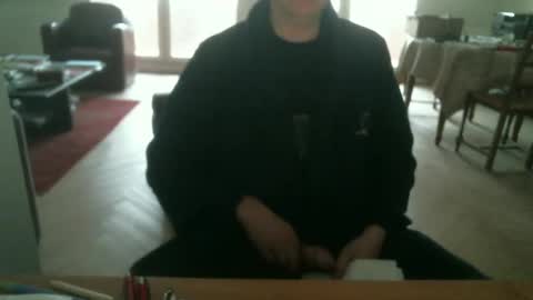 Snapshot of kisslog1 chatting on 02.02.25 kisslog1 online show from 02.02.25
