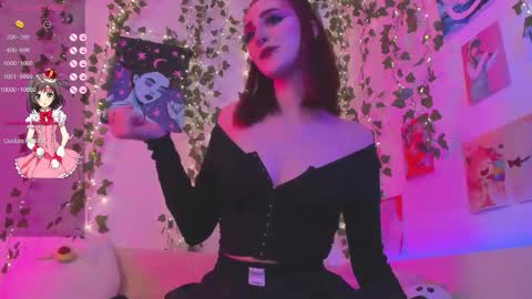 Snapshot of kissthasky chatting on 09.21.25 Kissthasky online show from 09.21.25