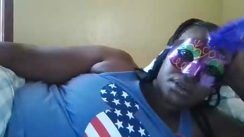 Snapshot of kitty_super chatting on 09.26.25 kitty_super online show from 09.26.25