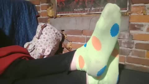 Snapshot of kitty_vonkush_ chatting on 10.28.25 GoddessKittyFinDom online show from 10.28.25