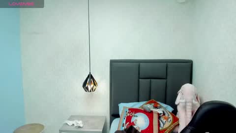 Snapshot of kittytimberlake chatting on 12.28.24 K I T T Y online show from 12.28.24
