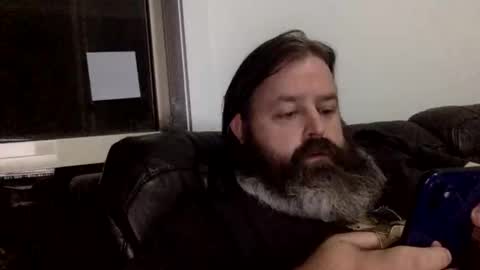 Snapshot of kiwiabroad2620 chatting on 01.06.25 Kiwiabroad online show from 01.06.25