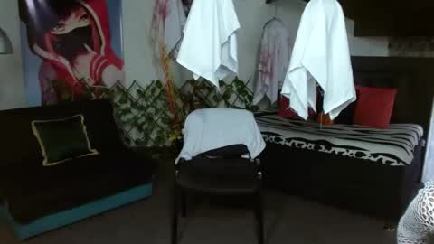 Snapshot of kloe_deker chatting on 10.11.25 Kloe deker online show from 10.11.25