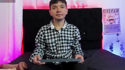 Snapshot of kody_sexy chatting on 10.18.25 kody_sexy online show from 10.18.25