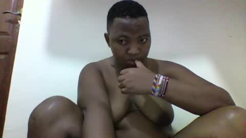 Snapshot of koffi639202 chatting on 01.02.25 koffi639202 online show from 01.02.25