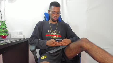 kofi online show from 12.11.24