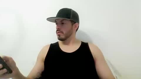 Snapshot of kolombianox chatting on 10.24.25 kolombianox online show from 10.24.25