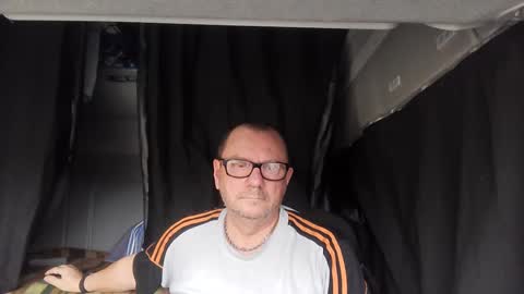 Snapshot of komputer123456789 chatting on 12.12.24 Bogdan online show from 12.12.24