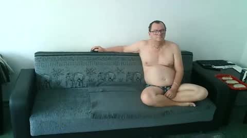 Snapshot of komputer123456789 chatting on 12.28.24 Bogdan online show from 12.28.24