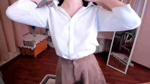 KoraLina online show from 12.05.25