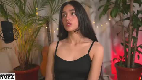 Snapshot of kore_persephone chatting on 10.19.25 Kore online show from 10.19.25