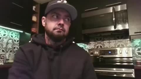 Snapshot of koululier23 chatting on 10.12.25 koululier23 online show from 10.12.25