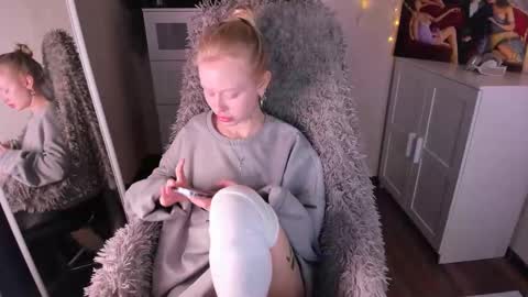 Snapshot of kris_grant chatting on 03.07.25 kris_grant online show from 03.07.25