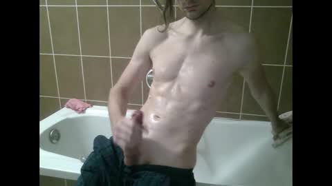 Snapshot of krissifitboy_xxx chatting on 12.15.24 krissifitboy_xxx online show from 12.15.24