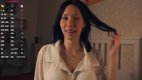 Emma online show from 10.11.25