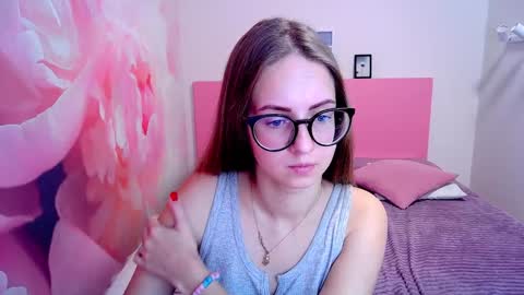 Kristina Adel online show from 12.18.24