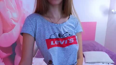 Kristina Adel online show from 10.16.25