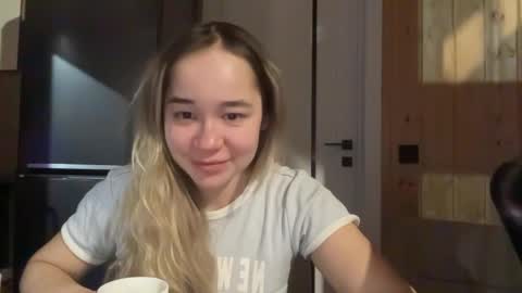 Snapshot of kristyspiritedaway chatting on 02.22.25 Kristy Nip slip shady  Best model on CB  online show from 02.22.25