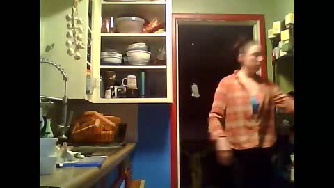 Snapshot of krookedorchid chatting on 10.05.25 krookedorchid online show from 10.05.25
