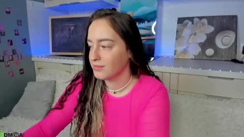 Snapshot of kruela_eva chatting on 11.07.25 Kruela GTM3Tue Wed Thu Fri Sun 0400 am-1030pm online show from 11.07.25