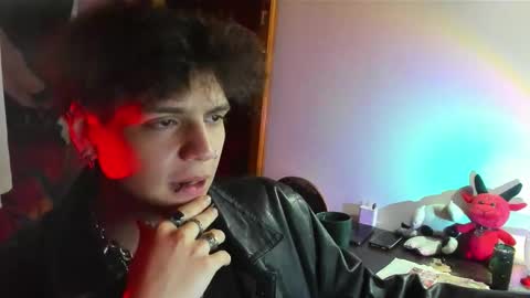 Snapshot of krye_x chatting on 11.01.25 Zack online show from 11.01.25