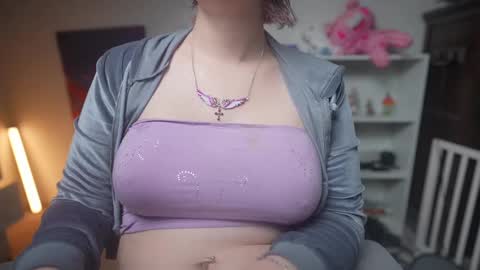 Snapshot of krystalsyxx chatting on 02.09.25 Krystal Syx online show from 02.09.25