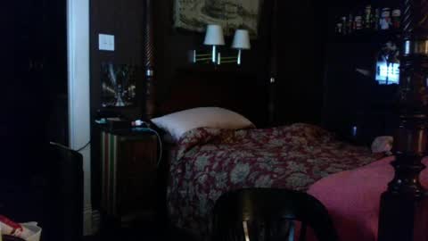 Snapshot of kyhgihntight chatting on 09.09.25 Nick Nude Celt KYHighNTight online show from 09.09.25