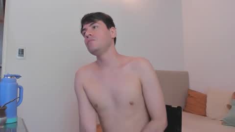 Snapshot of kylianzarate chatting on 02.13.25 Kylian Zarate online show from 02.13.25