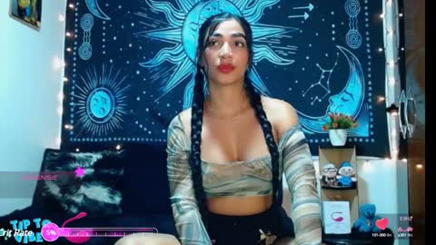 Snapshot of kylie_capricorn chatting on 01.20.25 kylie online show from 01.20.25