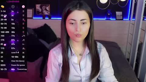 Kylie online show from 02.28.25