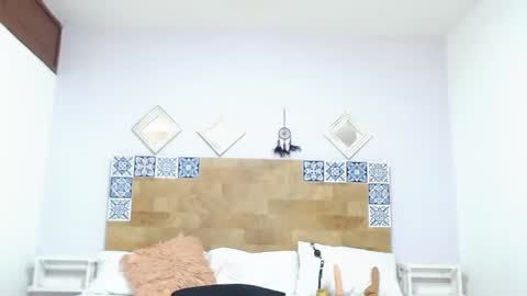 Melissa online show from 01.26.25