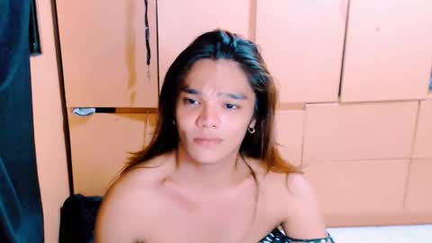 Snapshot of kylieebarbie97 chatting on 01.02.25 SC pchix2022 online show from 01.02.25