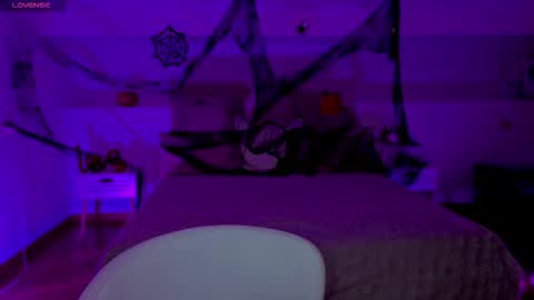 Margo  online show from 11.01.25