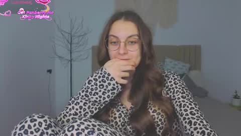 Margo  online show from 12.02.25