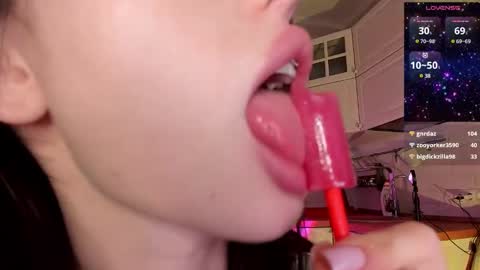 Snapshot of l1tww chatting on 02.20.25 Malika online show from 02.20.25