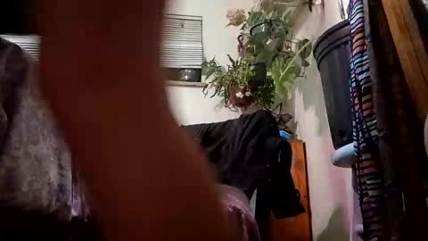 Snapshot of lacybell chatting on 12.23.24 lacybell online show from 12.23.24