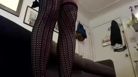 Snapshot of lacybell chatting on 01.31.25 lacybell online show from 01.31.25