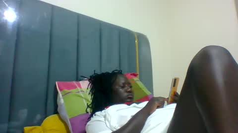Snapshot of ladyblossoms19 chatting on 12.07.24 lindah32 online show from 12.07.24