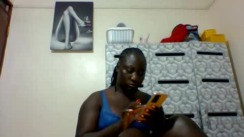 Snapshot of ladyblossoms19 chatting on 12.21.24 lindah32 online show from 12.21.24