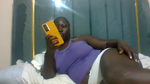 Snapshot of ladyblossoms19 chatting on 01.20.25 lindah32 online show from 01.20.25