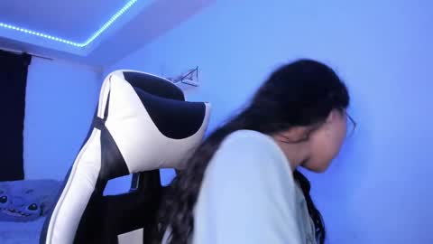 Snapshot of ladybrown_16 chatting on 02.03.25 Lady online show from 02.03.25