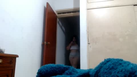 Snapshot of ladydeathz chatting on 01.15.25 ladydeathz online show from 01.15.25