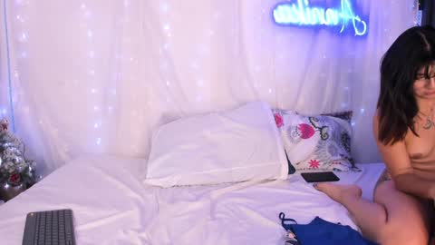 Snapshot of laena_arryn chatting on 12.05.24 Laena Arryn online show from 12.05.24