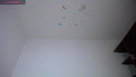 Leila Laly online show from 12.20.24