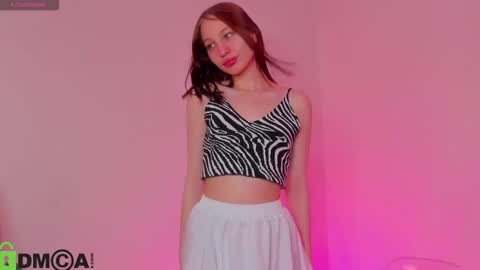 Snapshot of lallycute chatting on 11.15.25 Lali online show from 11.15.25