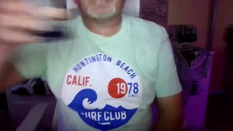 Snapshot of lamabama chatting on 09.27.25 lamabama online show from 09.27.25