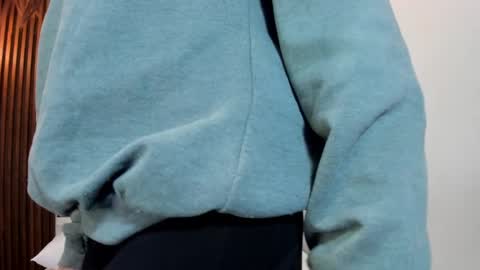 Lana     igauroraaaaaaaaa 1 online show from 02.01.25