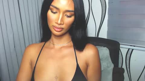 Lana online show from 02.10.25